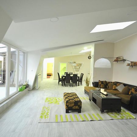 Apartment Sovica Βελιγράδι Εξωτερικό φωτογραφία