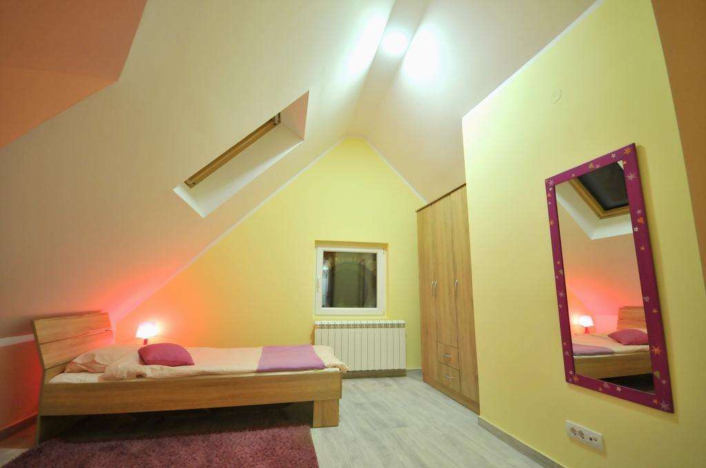 Apartment Sovica Βελιγράδι Εξωτερικό φωτογραφία